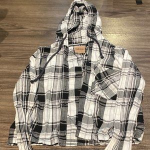 Harlow Black and White Plaid Crop Top Button Up, Size X-Small.